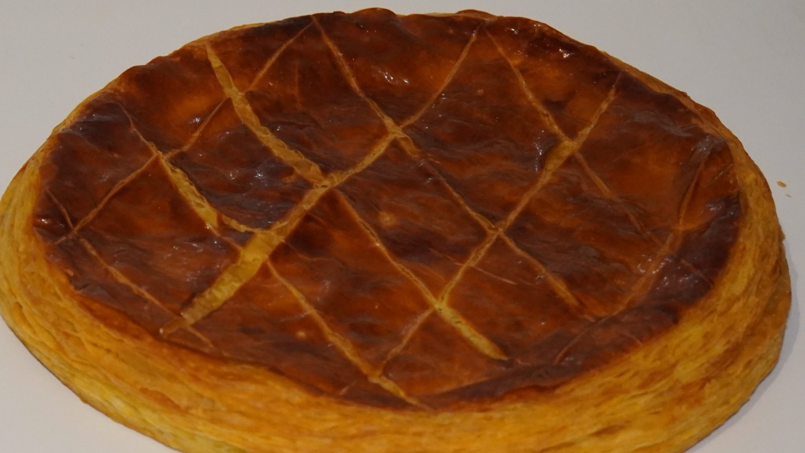 Galette des rois frangipane noisette -Stephane