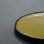 Tarte Yuzu Charbon