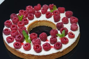 Lire la suite à propos de l’article La tarte aux framboises de Cyril Lignac