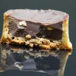 Tartelette au chocolat et praliné créée avec l'aide du chat GPT.