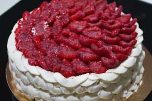 Lire la suite à propos de l’article Framboisier façon Cédric Grolet